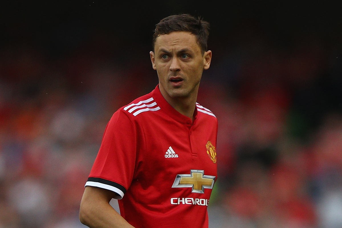 及在關鍵比 及在關鍵比